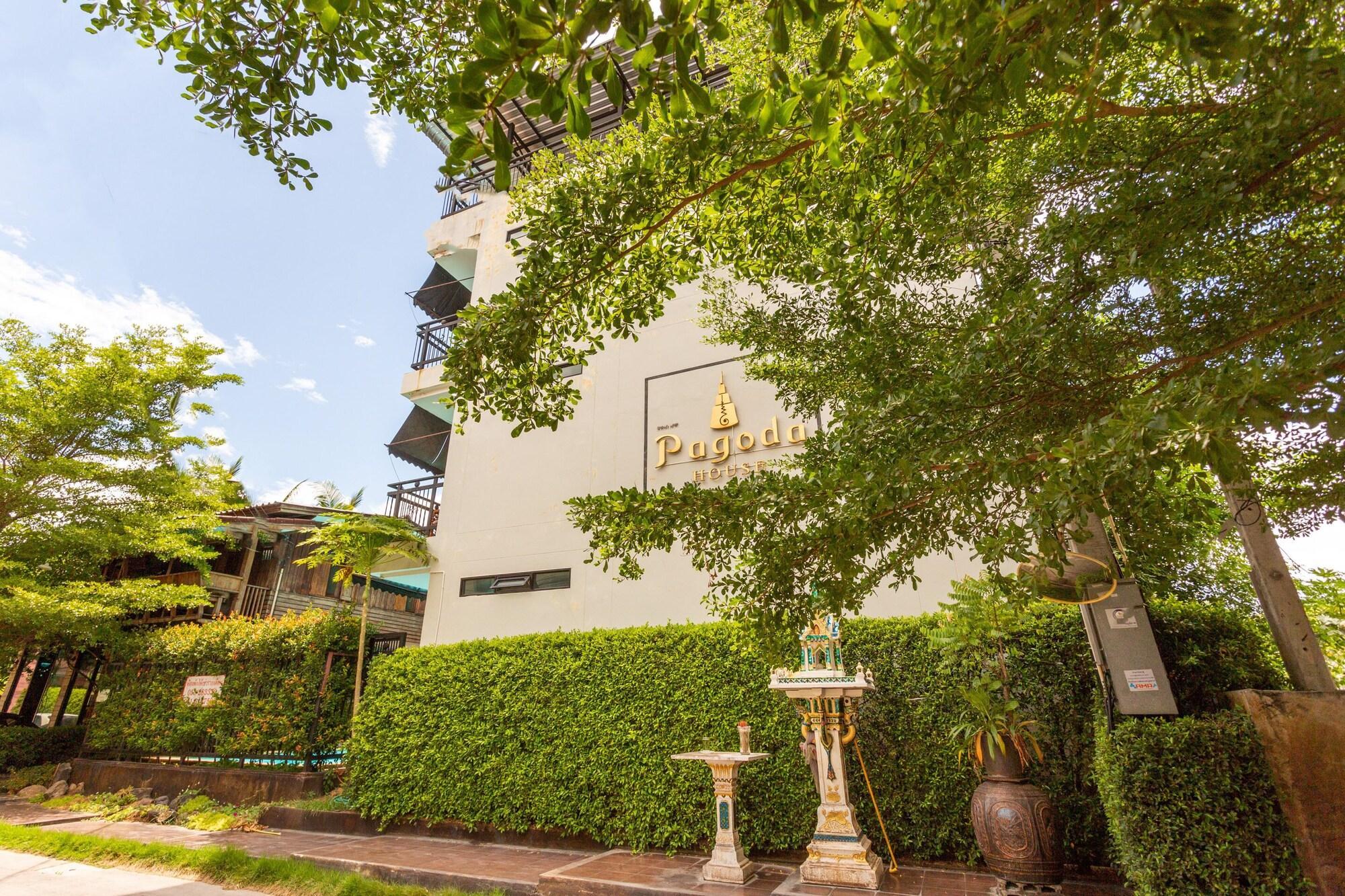 Capital O 1051 Pagoda House Čiang Mai Exteriér fotografie